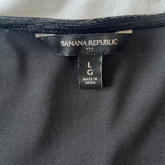 Banana republic black top - Picture 2 of 3